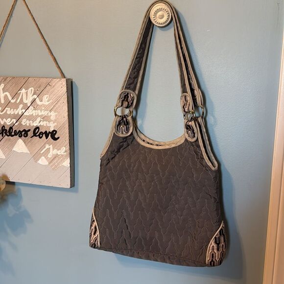 Cindy B Quilted Shoulder Bag - Picture 4 of 13